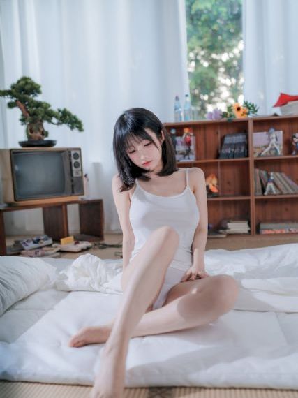 欧美vcg巨大另类极品视频_1080免费播放