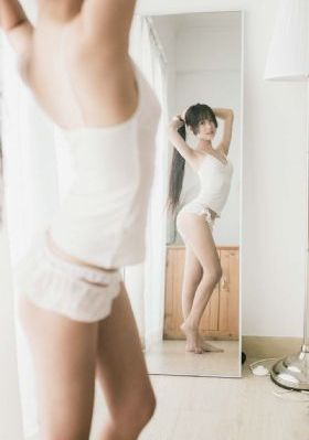 烈焰红唇的电影香港版_高清在线播放观看